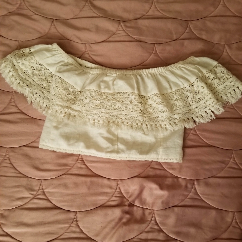 American eagle crop top